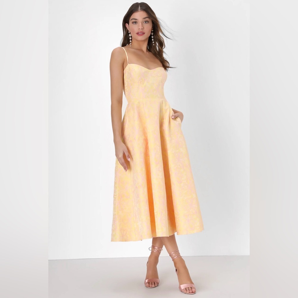 LULU’s NWT Meet for Tea Yellow Jacquard Bustier Midi Dress With Pockets SZ M